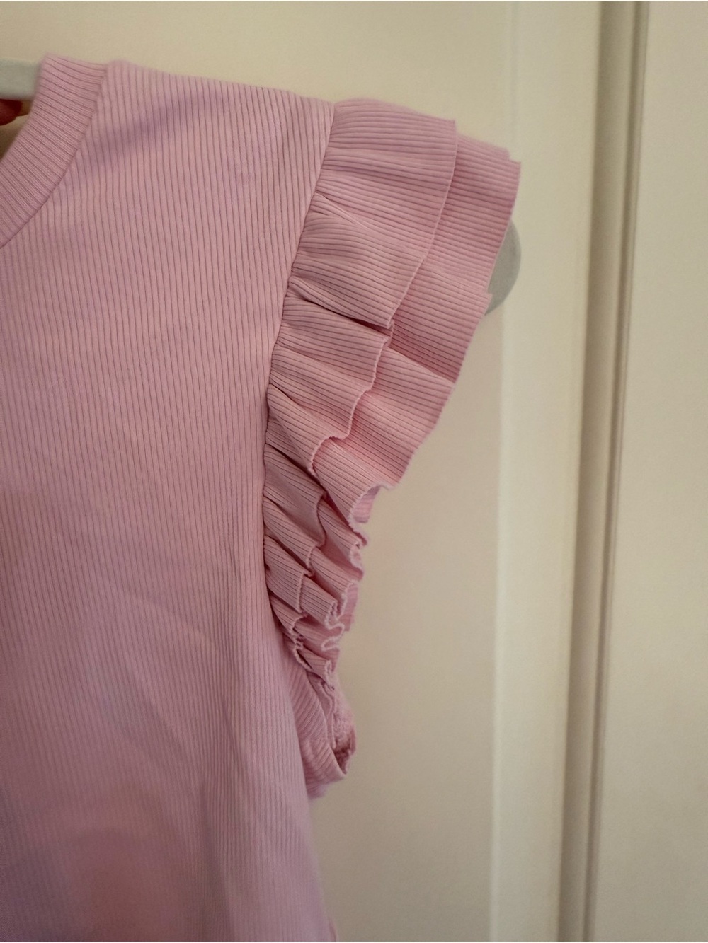 Zara Pink Ruffle Crop Top - Picture 4 of 5